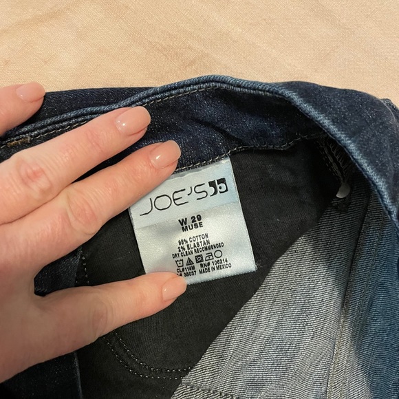 Joe’s “Muse” Jeans - Picture 3 of 3